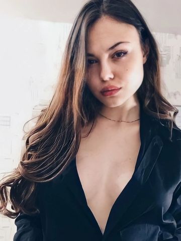 Полина